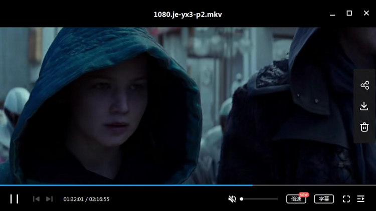 饥饿游戏电影合集中的反抗军标志，嘲笑鸟徽章特写