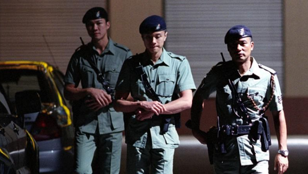 PTU机动部队电影剧照，任达华经典造型