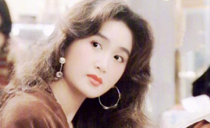 温碧霞早期经典电影造型回顾