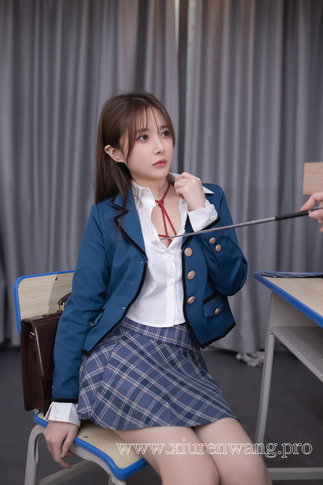 秀人名模鱼子酱Fish内部私购未上架《教室剧情》写真 林幼一纯欲风探讨