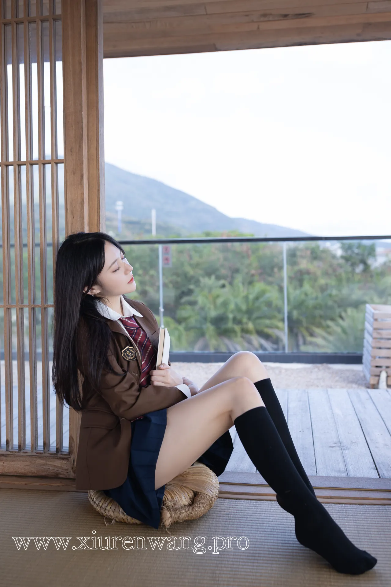 [精品]鱼子酱Fish《外出回忆录》私购未上架套图曝光！在线追更她的作品合集，这波新刊太顶了