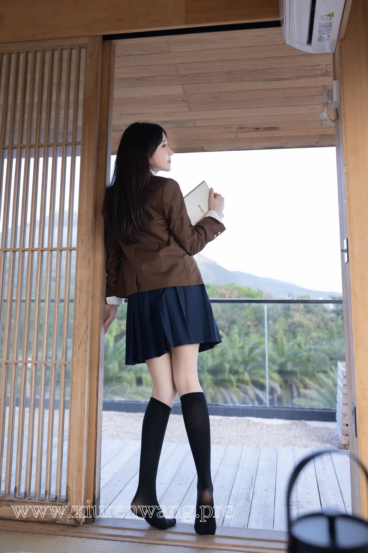 [精品]鱼子酱Fish《外出回忆录》私购未上架套图曝光！在线追更她的作品合集，这波新刊太顶了