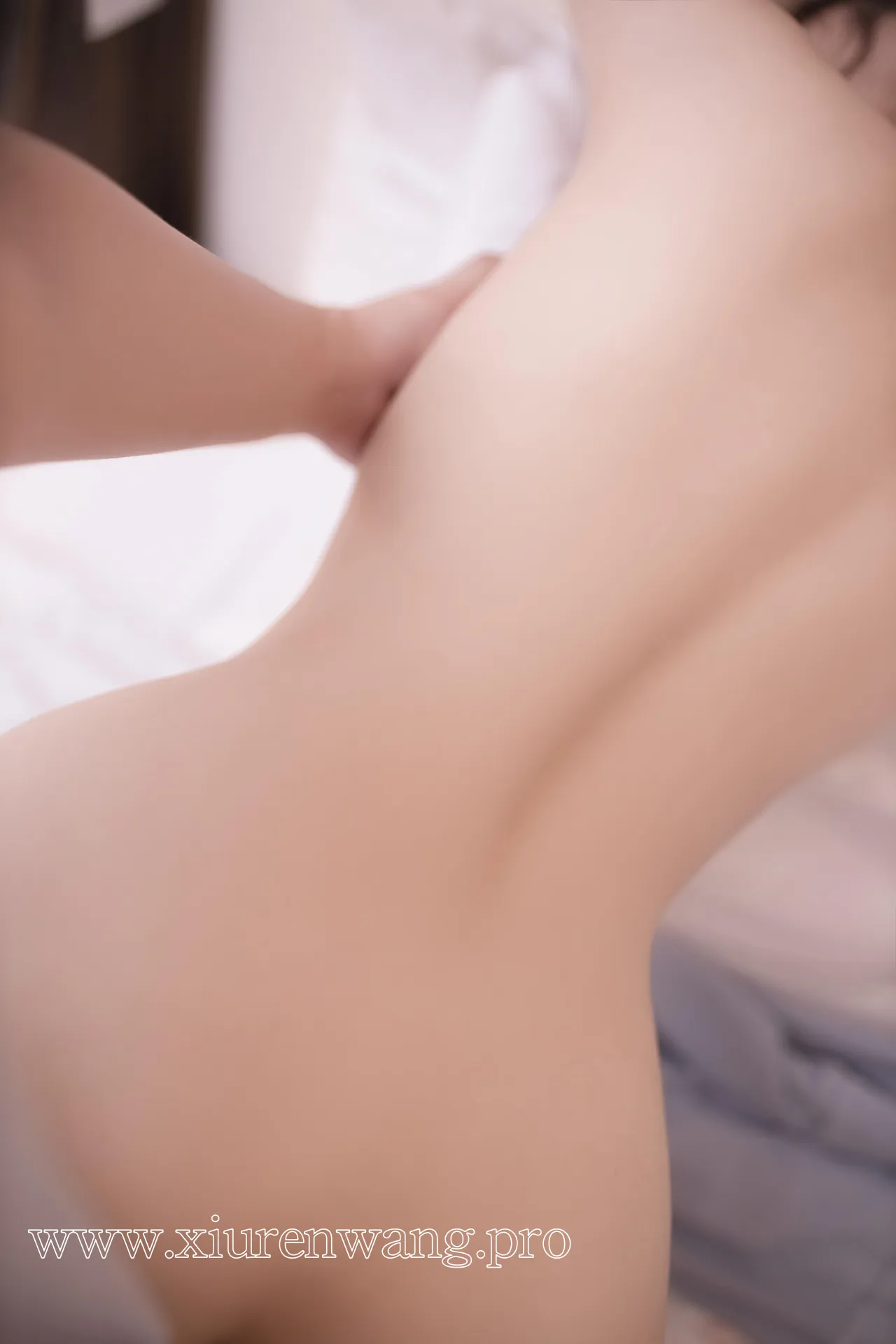 [精品]鱼子酱Fish作品合集｜最新cos套图在线看，这组下班人写真美到破防！