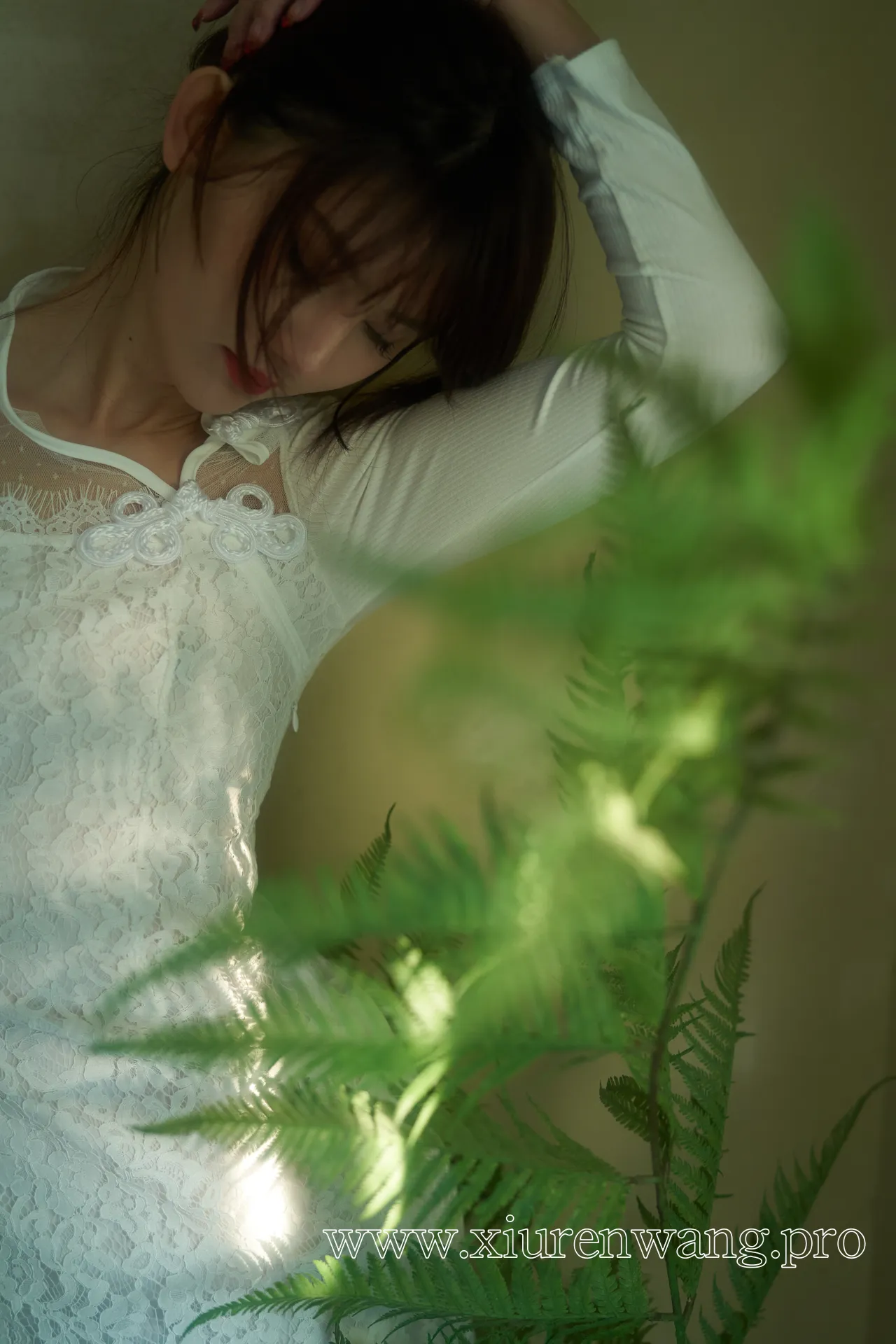 [精品]就是阿朱啊作品合集｜最新更新cos套图在线观看 – 晚烟