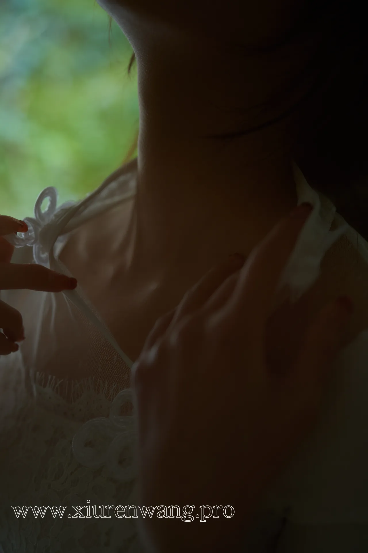 [精品]就是阿朱啊作品合集｜最新更新cos套图在线观看 – 晚烟