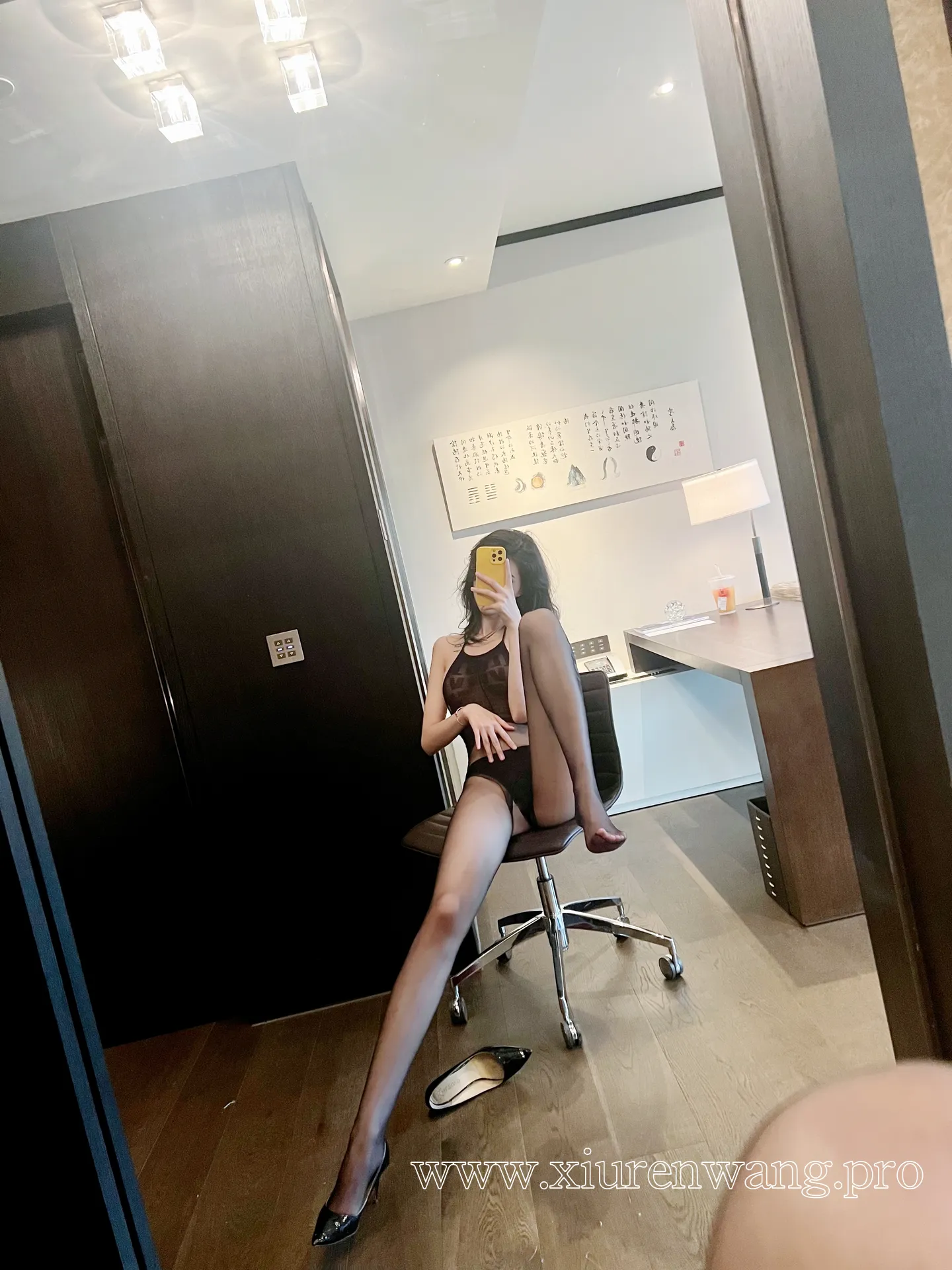 [精品]葛征GeZheng最新更新｜酒店主题cos套图在线观看，作品合集解锁惊艳瞬间