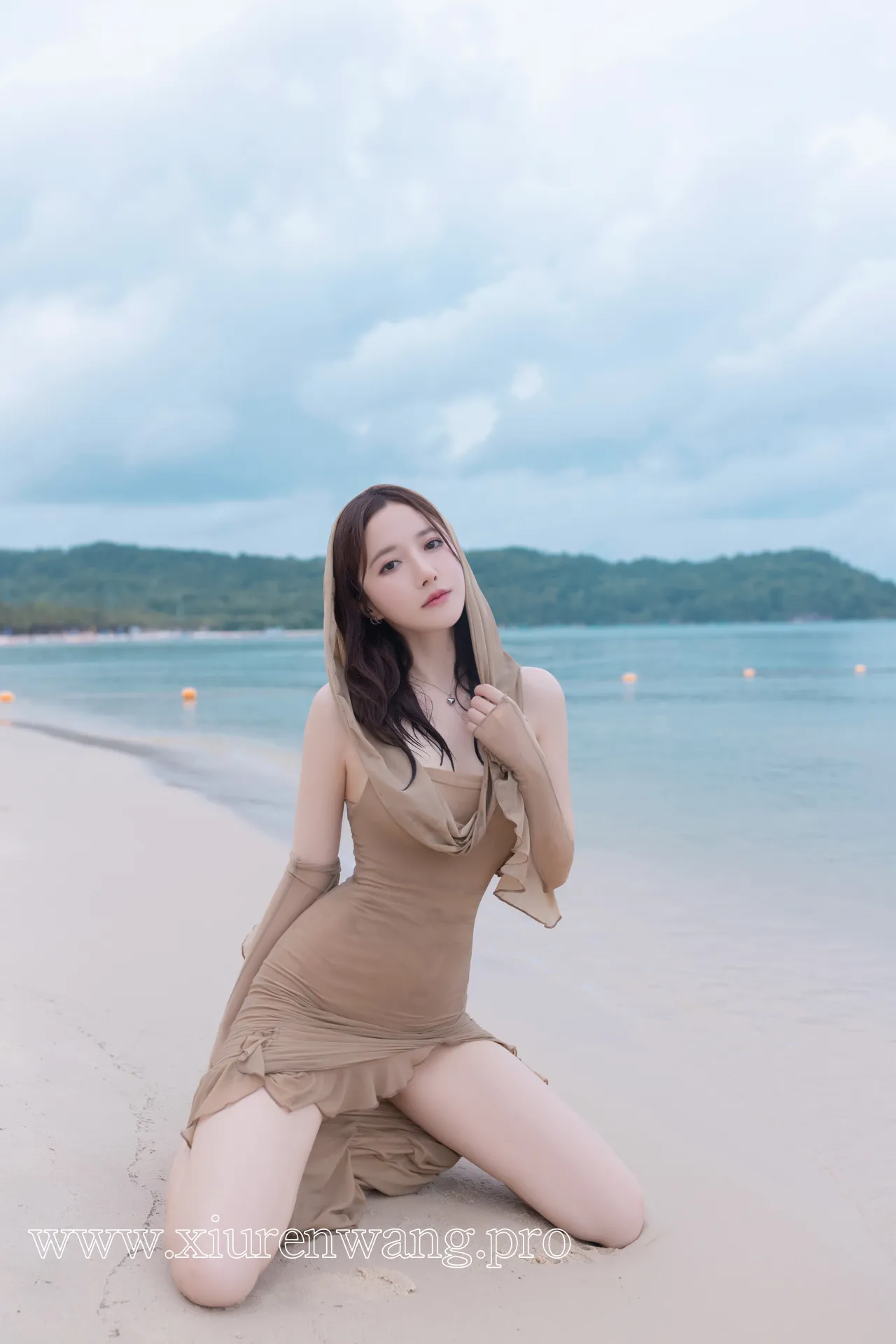 [精品]秀人名模鱼子酱Fish《雨后海滩》cos套图合集最新更新！在线观看解锁绝美视觉盛宴