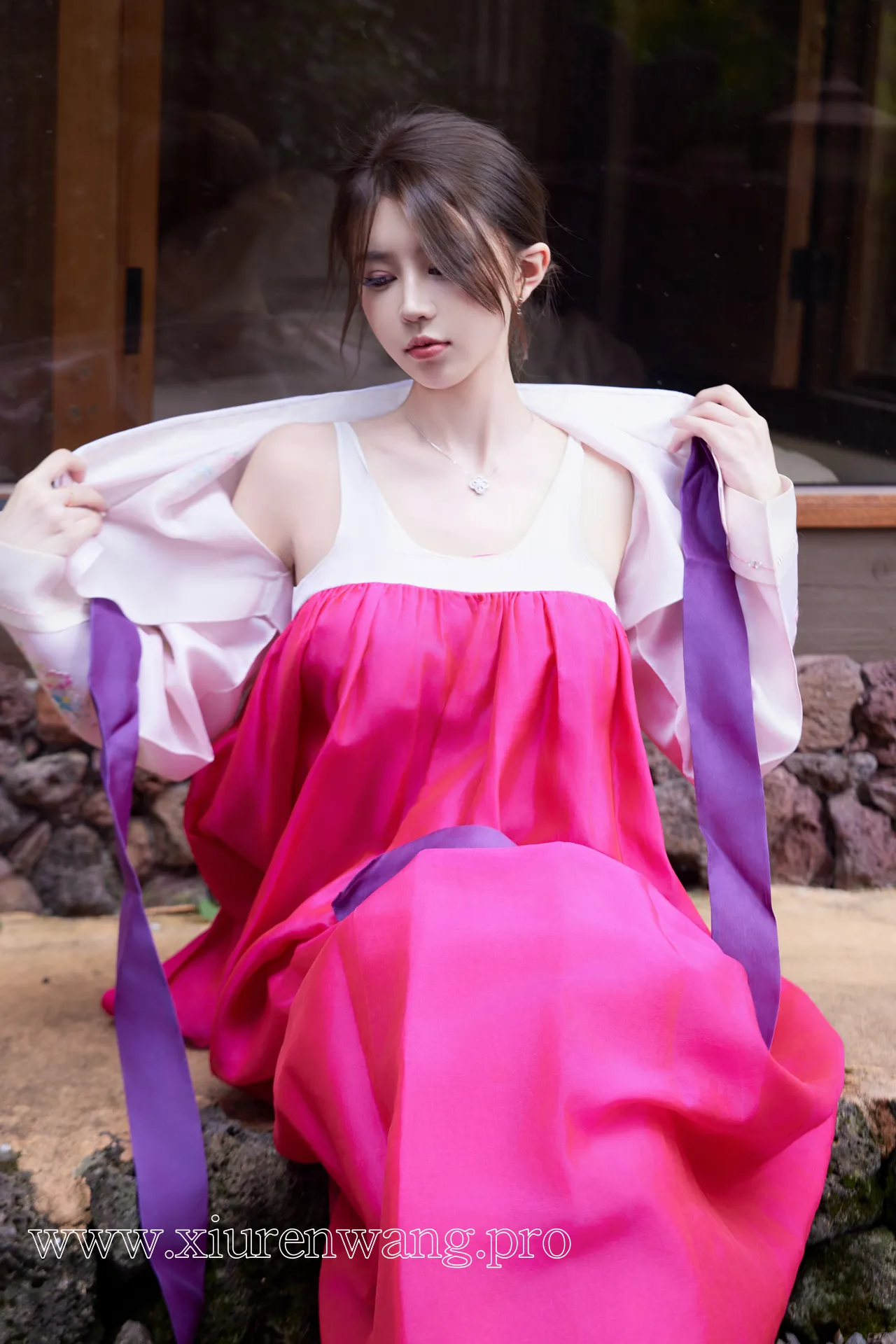 [精品]tina_甜仔最新更新！在线观看高还原cos套图，太长今服饰系列+全作品合集一次性看够