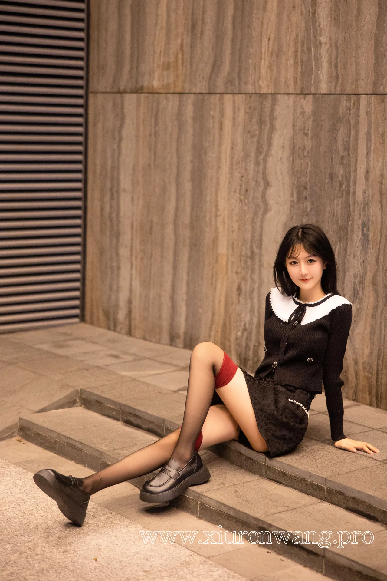 [精品]谢小蒽(幼幼)cos套图作品合集｜最新更新在线观看：魅惑风格下的二次元魅力风暴