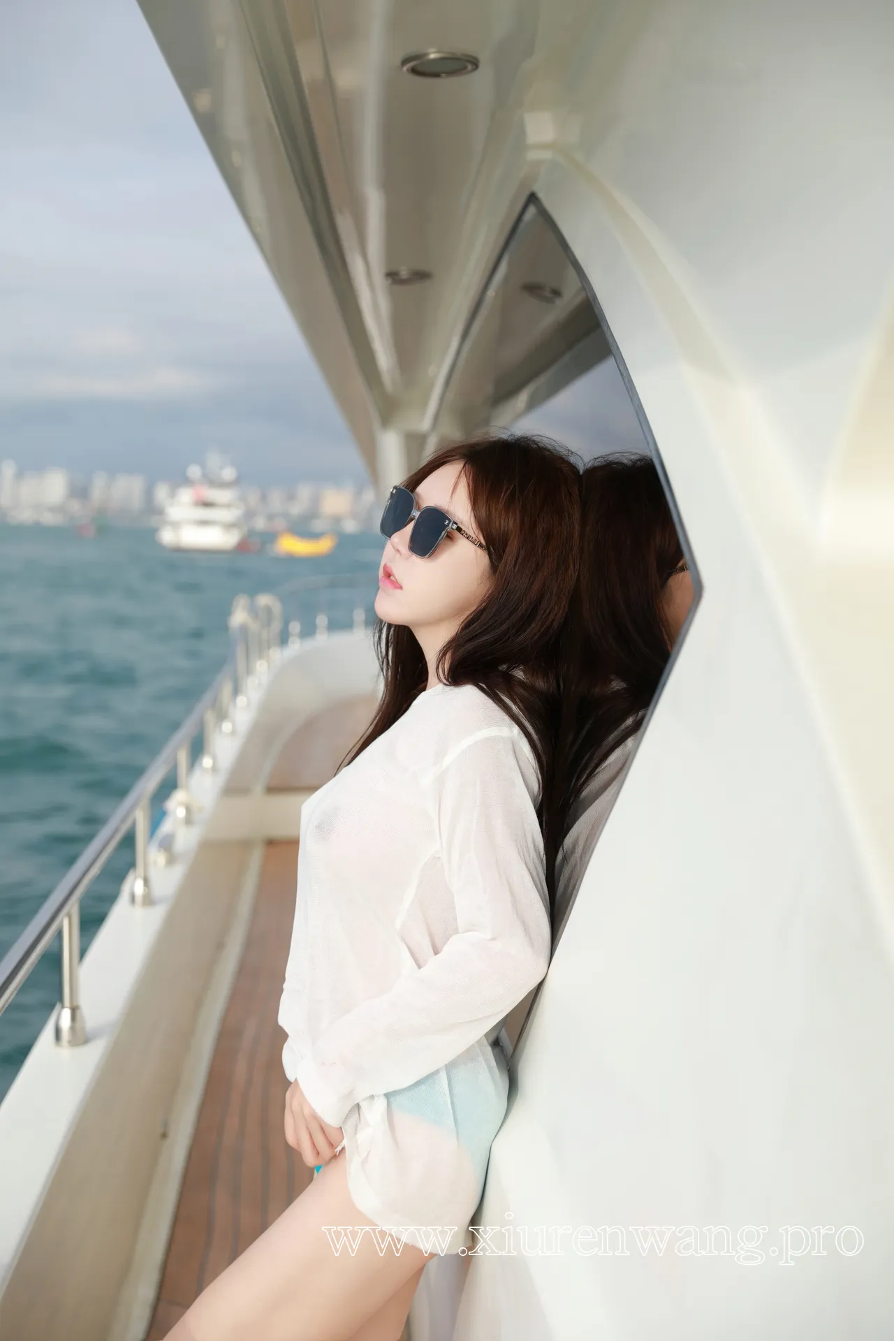 [精品]小薯条nienie户外游艇cos套图在线观看 | 最新更新作品合集，二次元爱好者必追