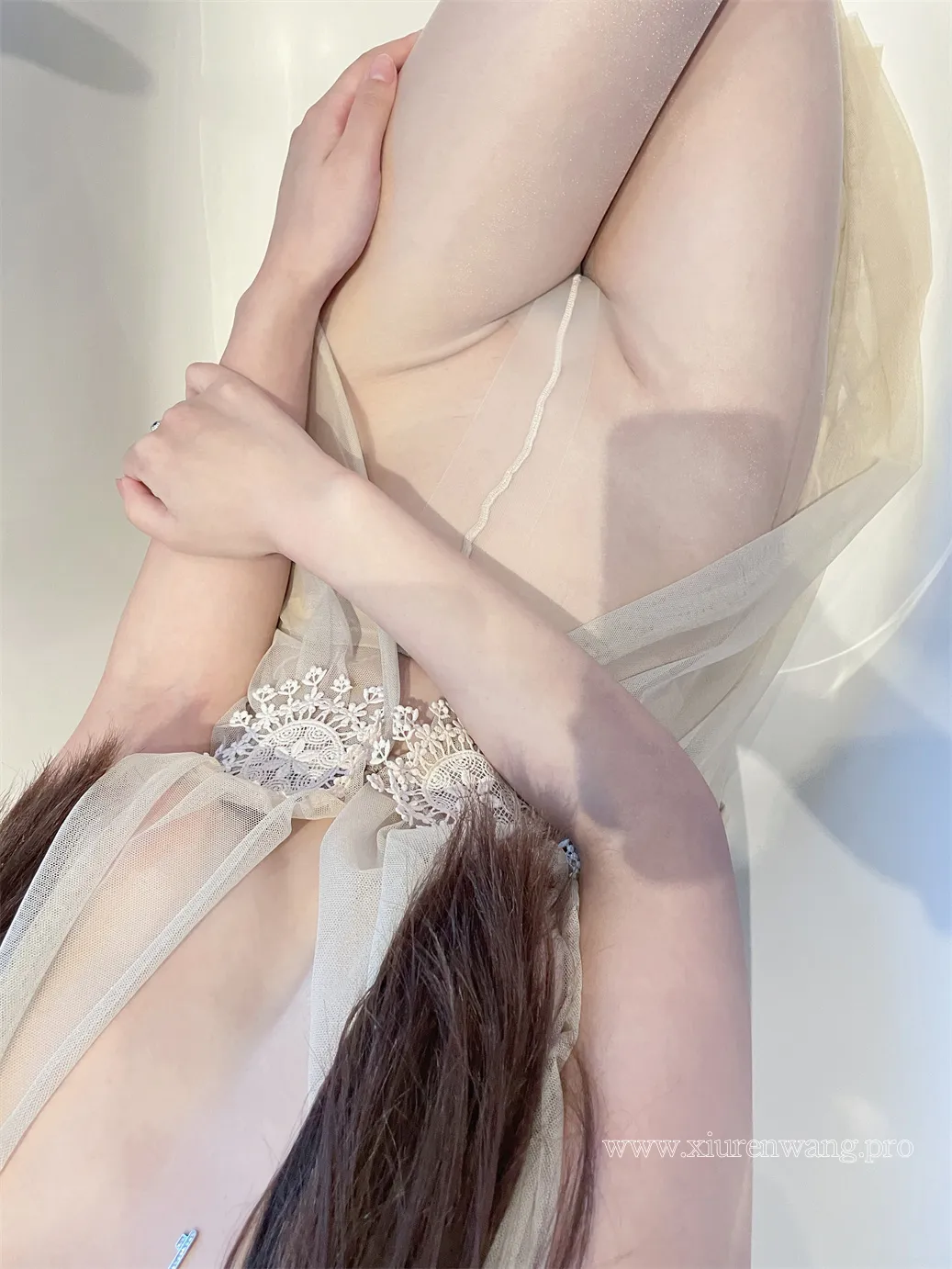 [精品]唐安琪最新更新！在线观看高质感cos套图作品合集，薄纱真空风格引爆二次元