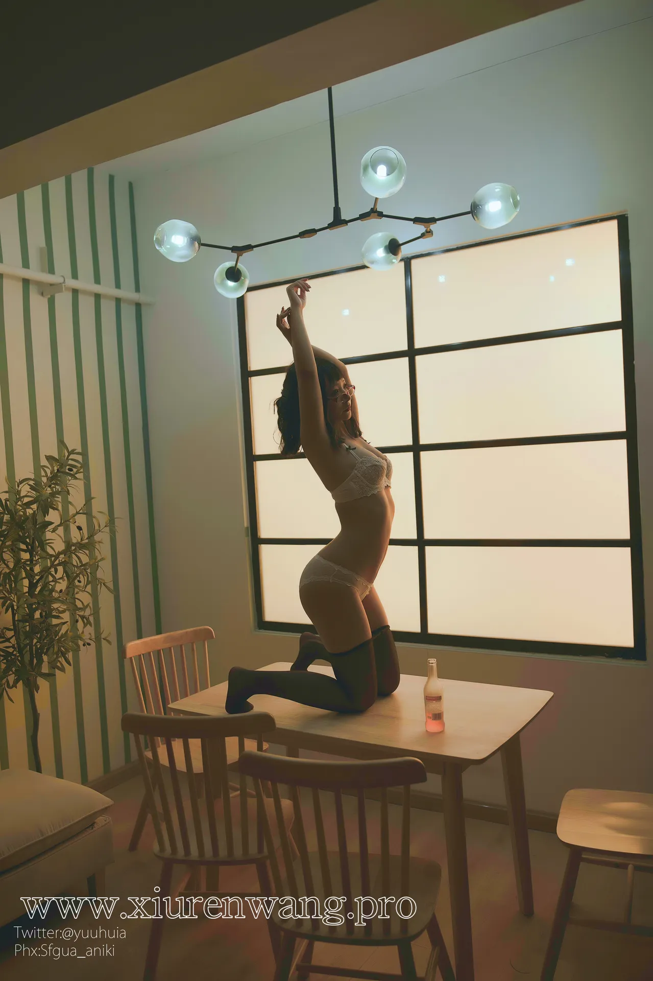 蛋蛋宝 演绎 The Hangover 宿醉主题的服装搭配细节