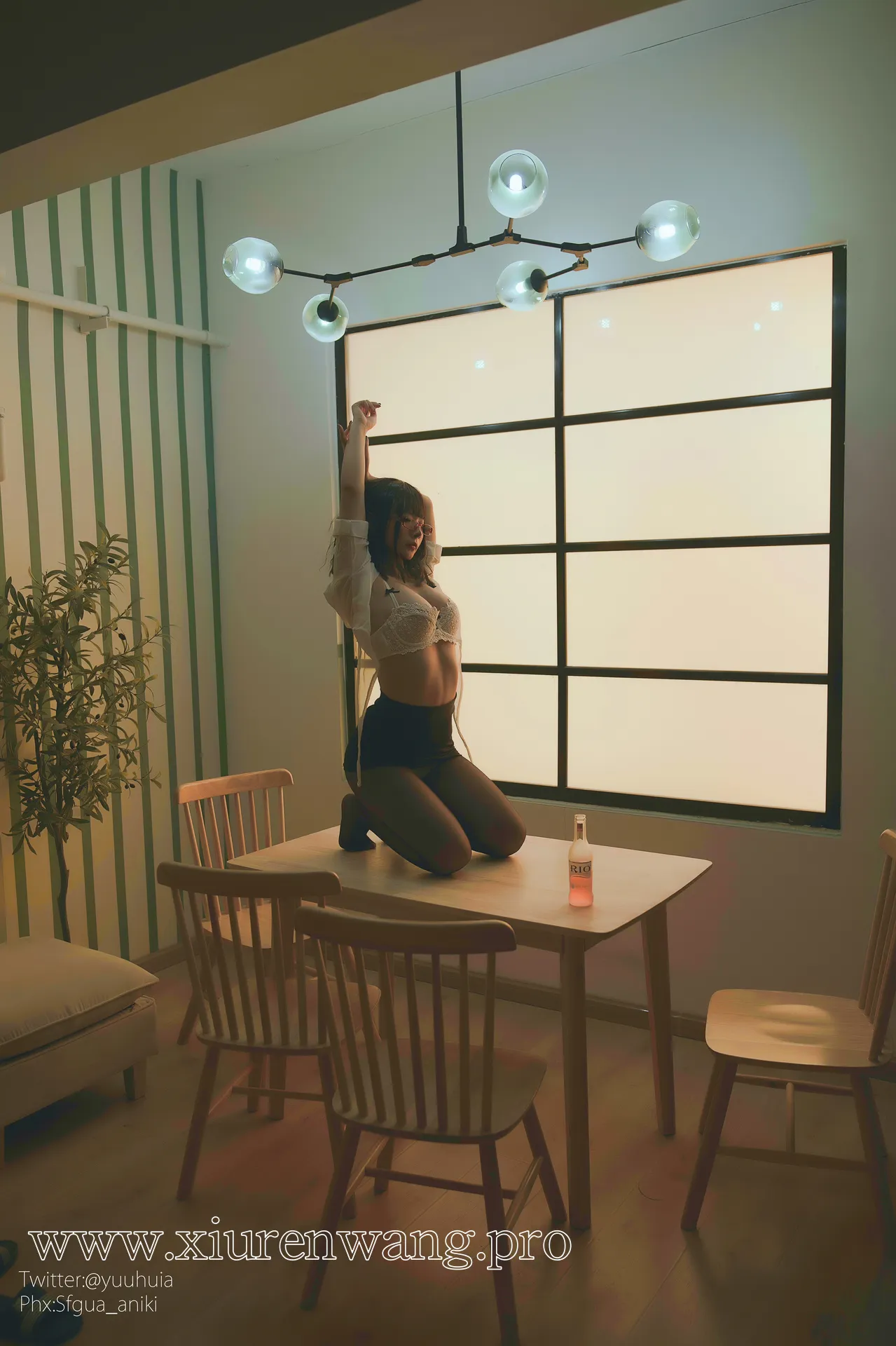 [精品]Kokuhui Vol.003《宿醉》cos套图首发！在线追更作品合集，这组新刊让老粉直呼「神仙状态」