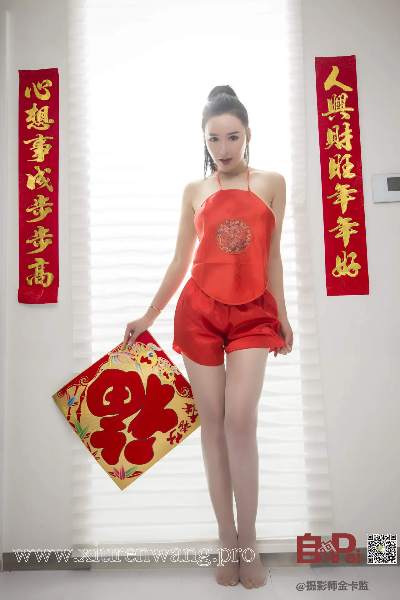 [精品]最新更新！摄影师金卡监×女神索菲《新春特辑 红包诱惑》作品合集：套图+视频在线观看