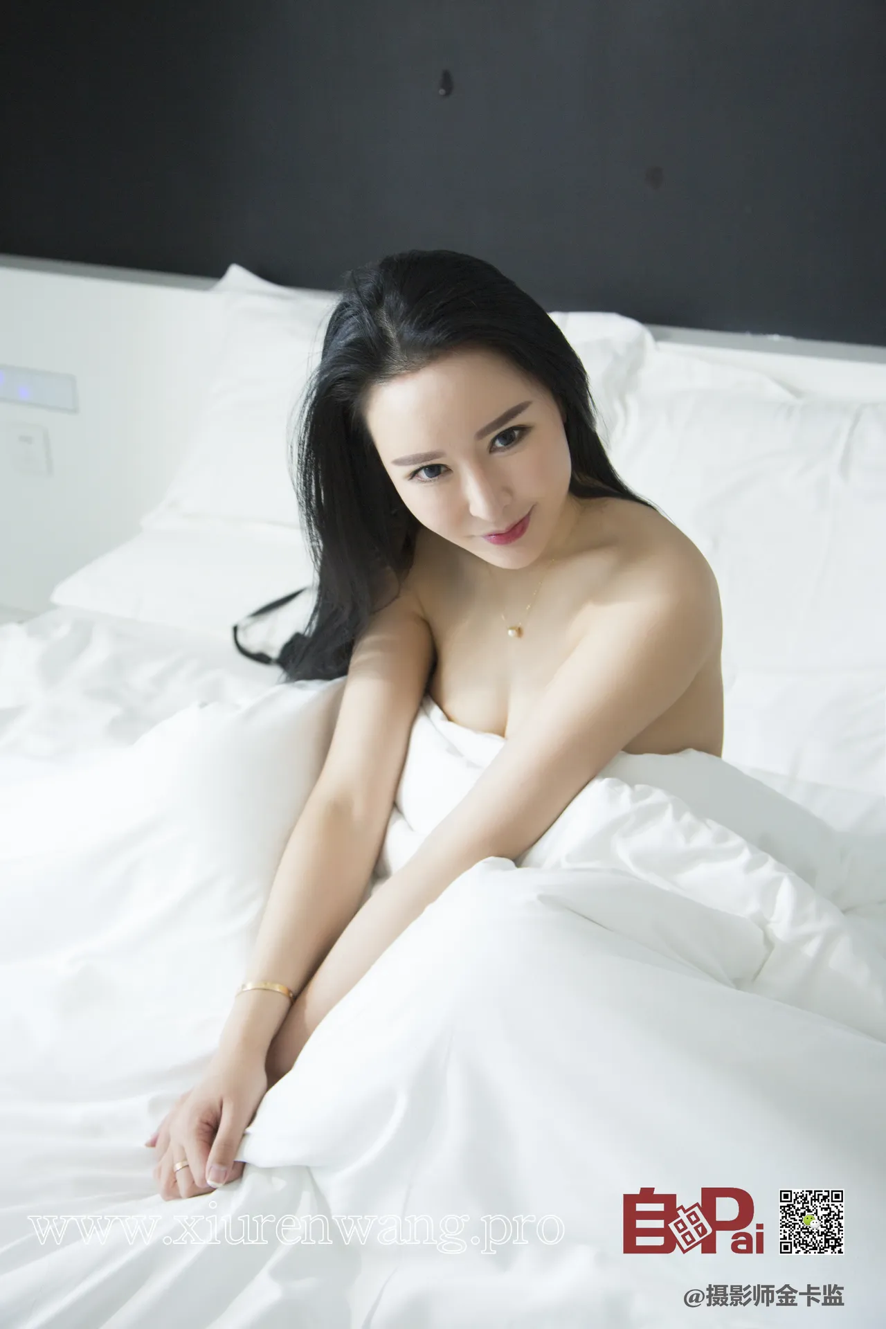 [精品]女神索菲最新作品合集上线！摄影师金卡监《晨曦》套图+视频在线观看，coser写真爱好者速戳