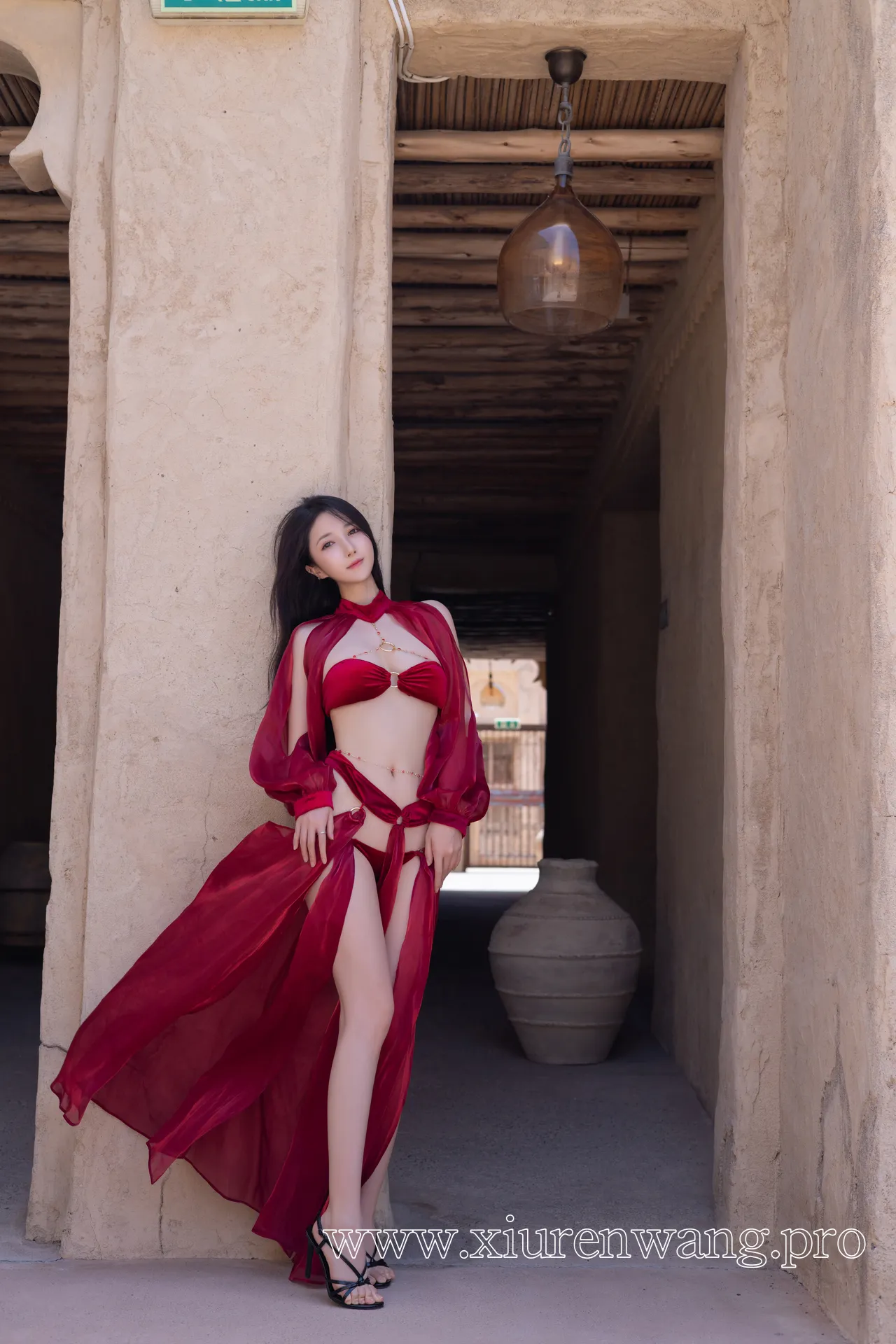 [精品]最新更新！秀人名模鱼子酱Fish《惊红之舞》cos套图作品合集上线，在线观看解锁惊艳瞬间