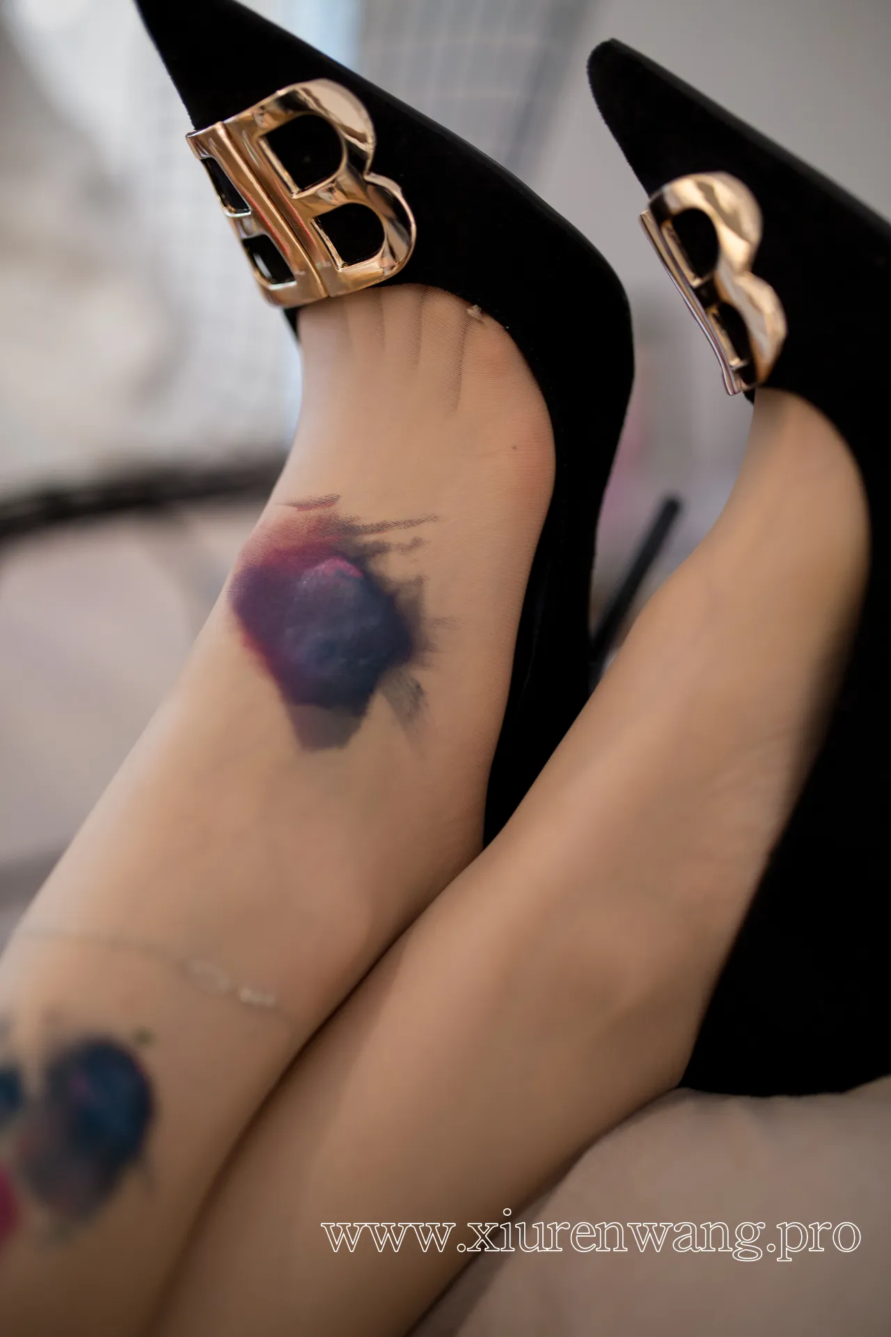 [精品]最新更新 | Sia不吃鱼丝足艺术作品合集上线！高质感cos套图在线观看指南