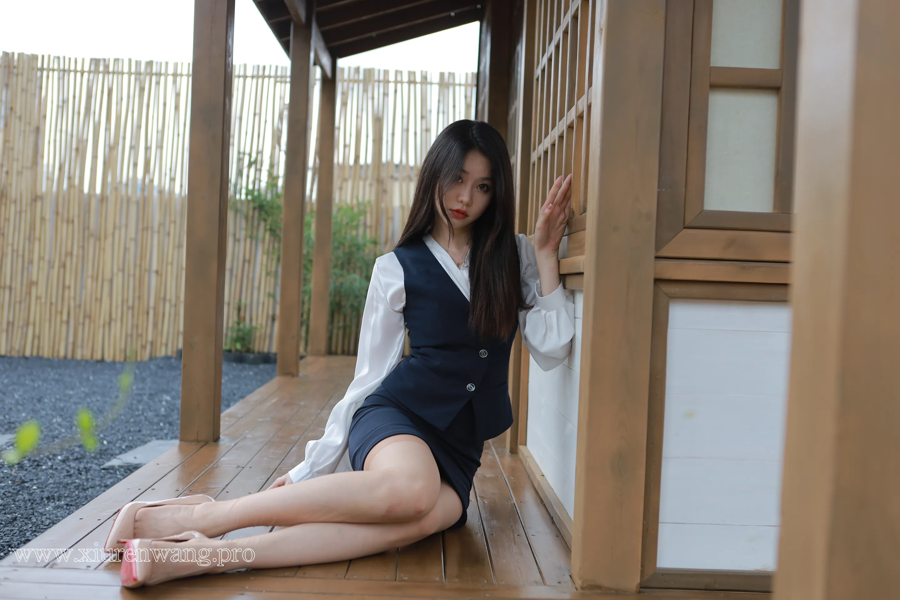 [精品]最新更新 | Sia不吃鱼「庭园春梦」cos套图上线！在线观看+作品合集全解析