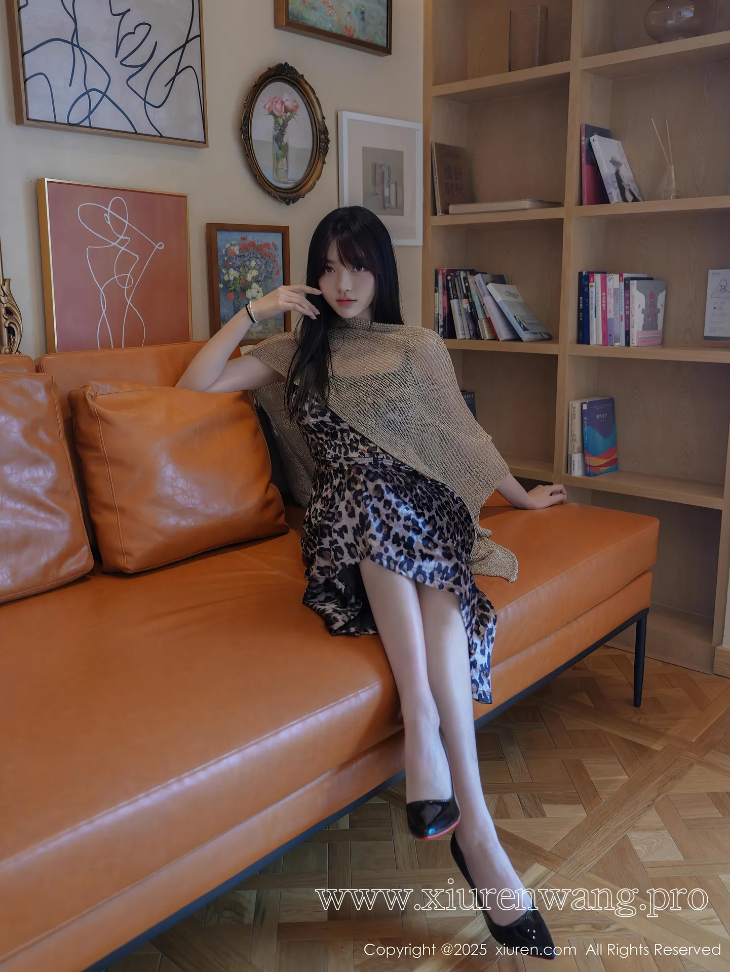 [秀人网]2025.08.27 NO.10698 白露lulu