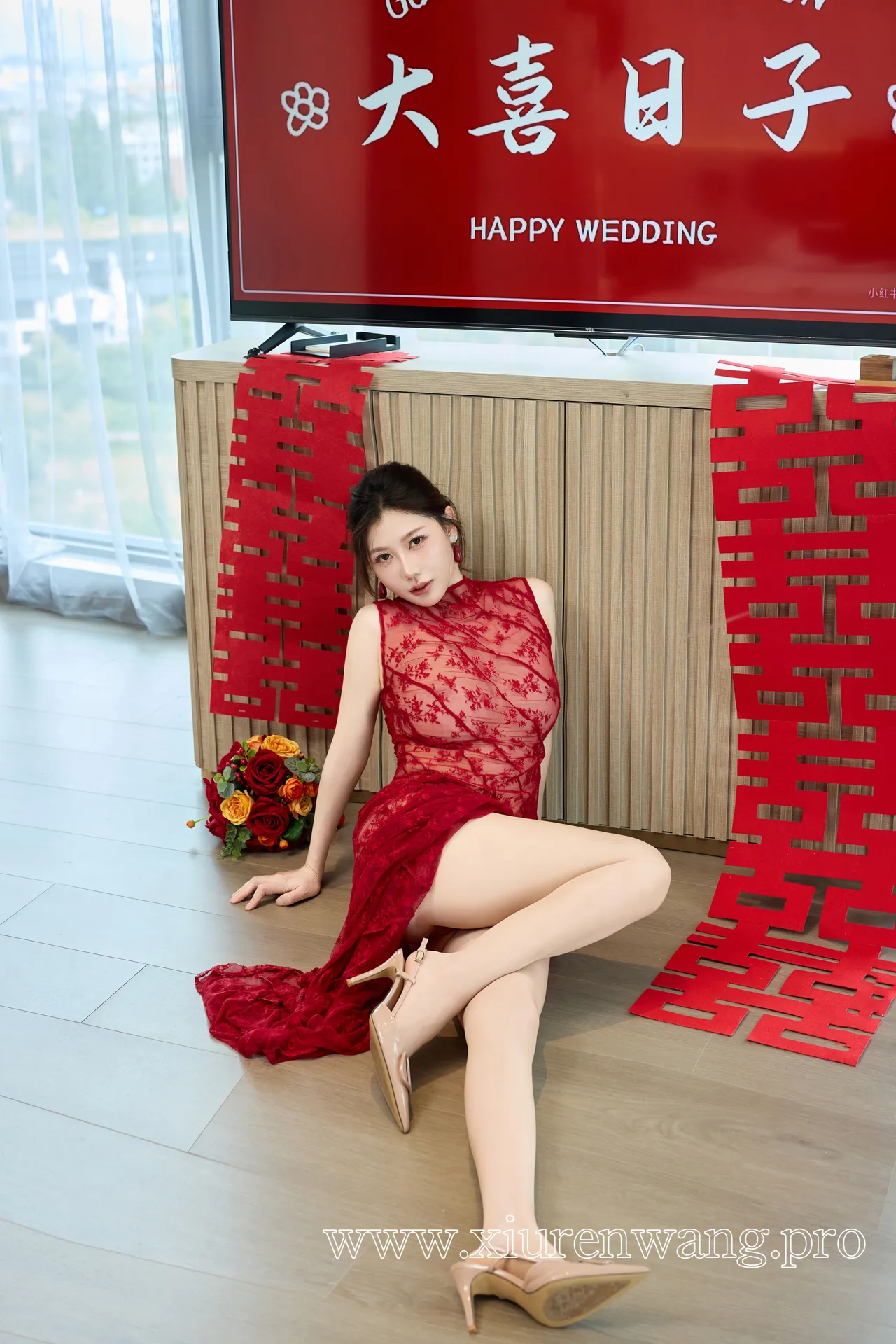 [精品]尹甜甜出嫁主题cos套图在线看！作品合集最新更新，二次元粉速收