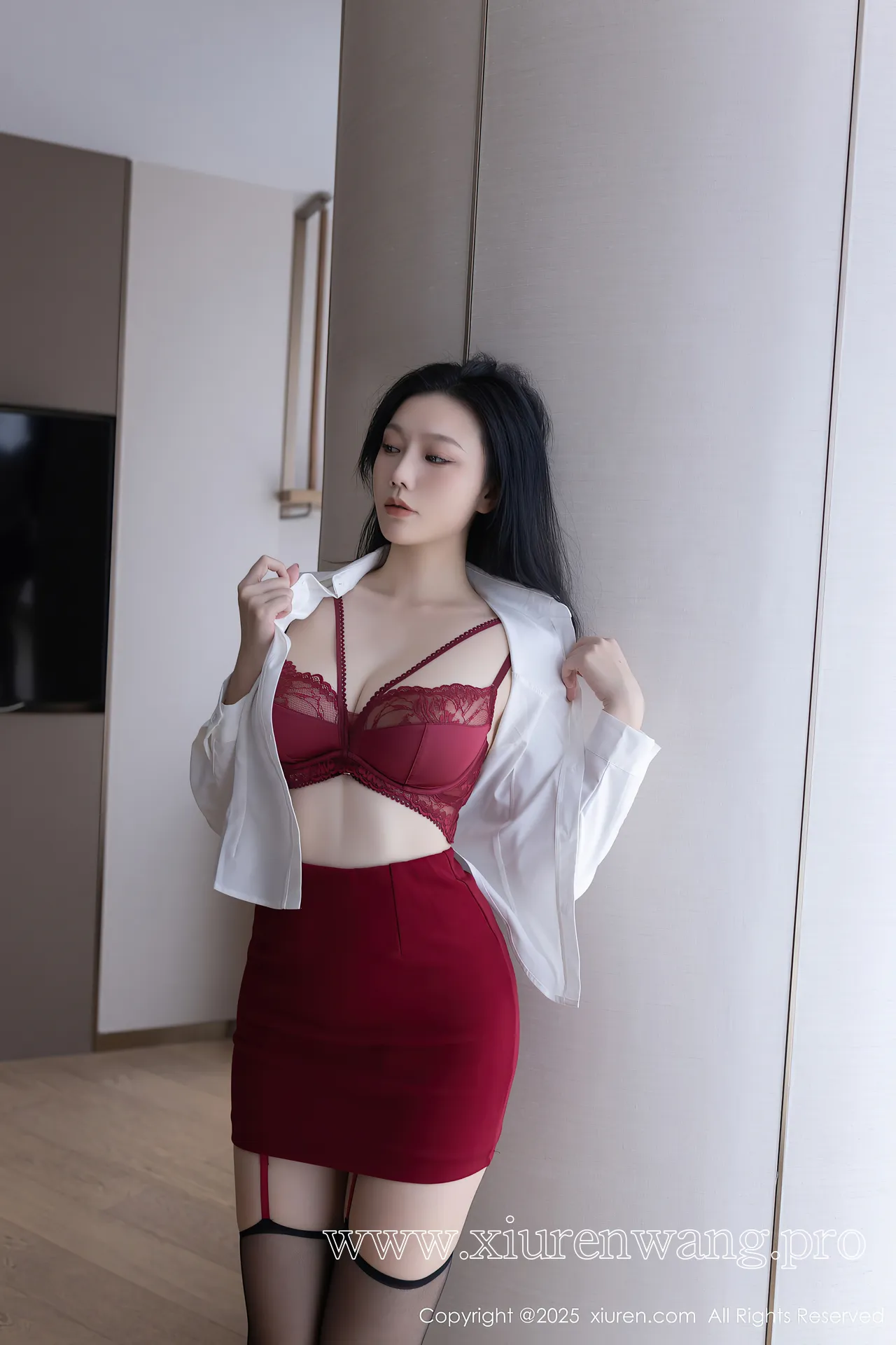 [秀人网]2025.09.23 NO.10797 安然anran