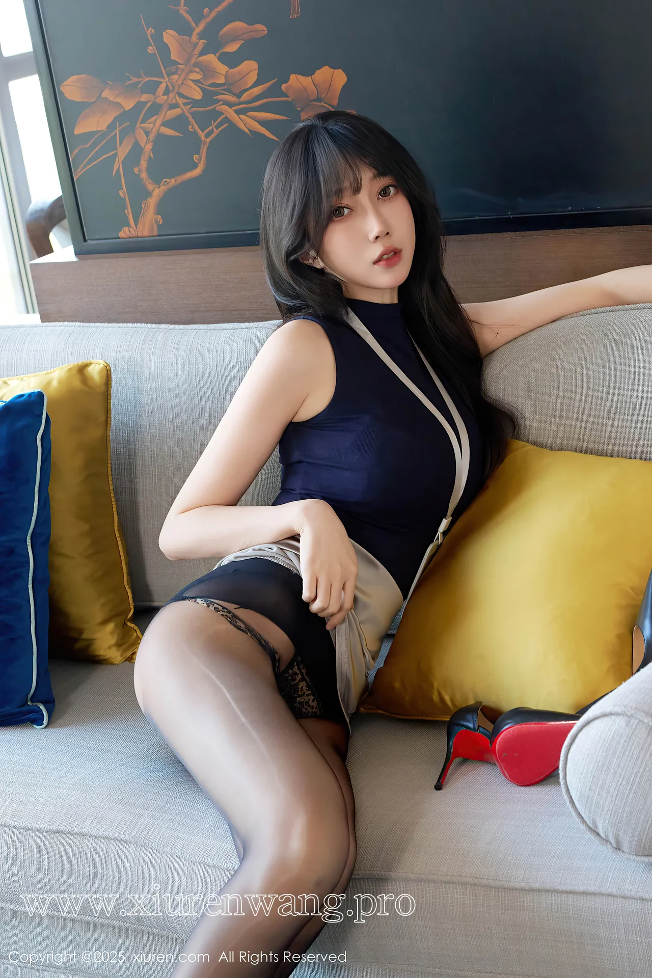 [秀人网]2025.10.20 NO.10890 玥儿玥er