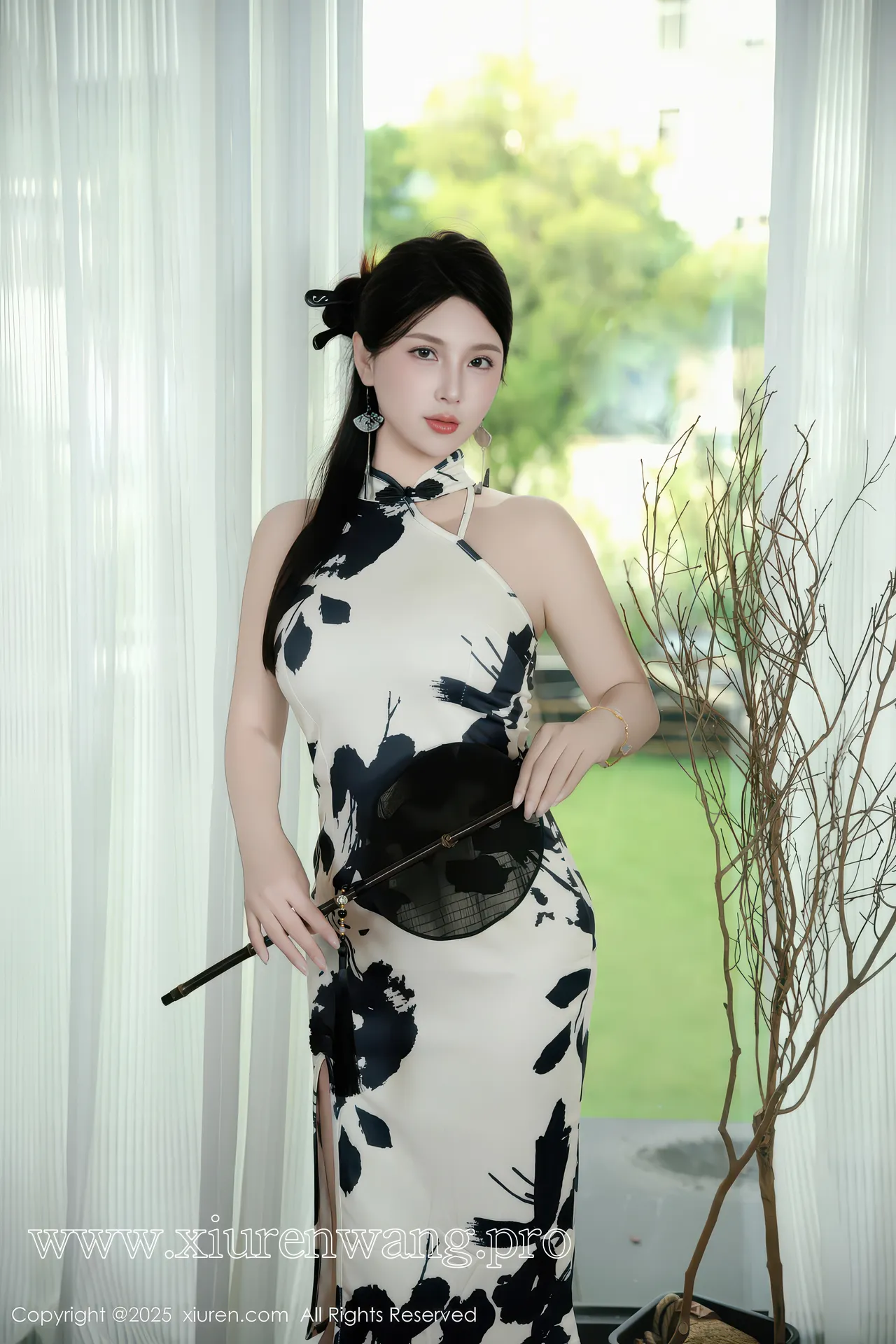 [秀人网]2025.11.14 NO.10989 小蛮妖Yummy
