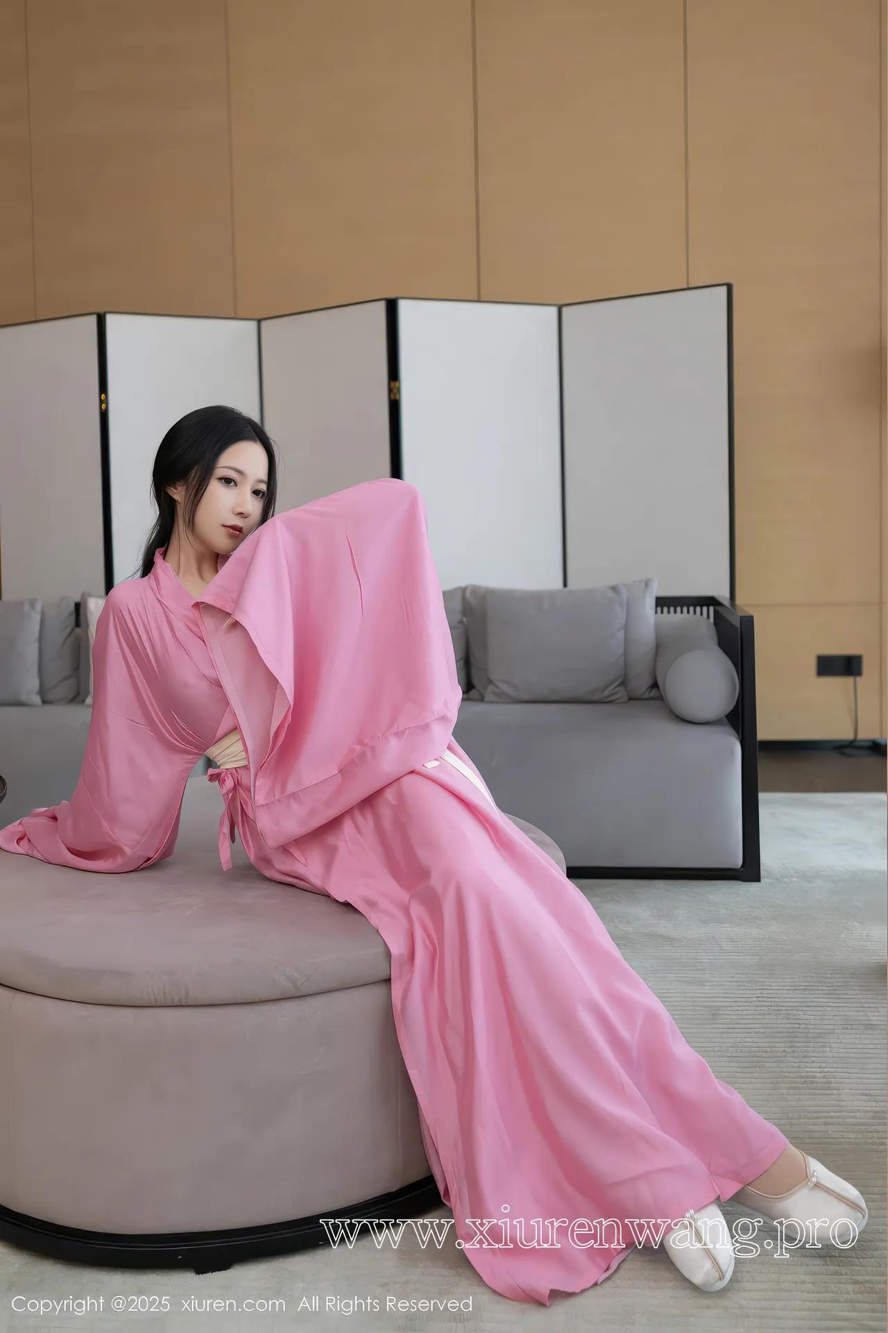[秀人网]2025.11.28 NO.11049 鱼子酱Fish 唯美写真