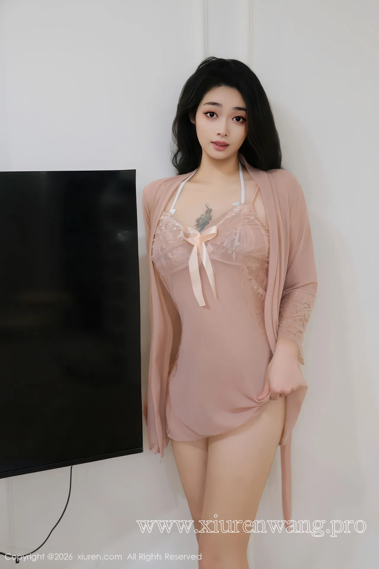 融合李若汐优雅与特蕾莎张力的摄影美学呈现