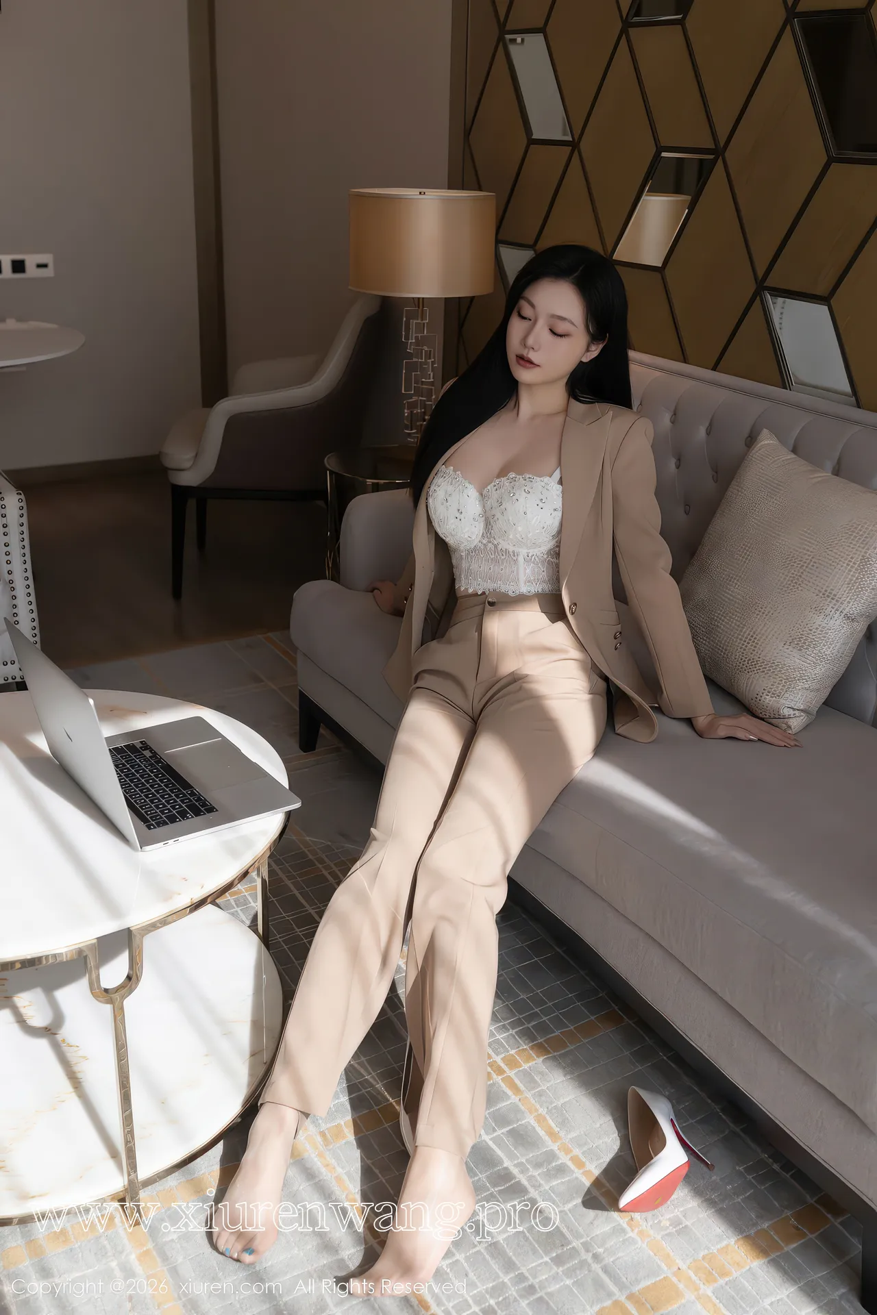 [秀人网]2026.01.27 NO.11282 安然anran