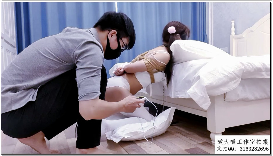 【嗷大喵】最惨的一天 日式紧缚+单腿折腿捆+项圈狗链房间来回单脚跳+双T+电动遥控尾巴…