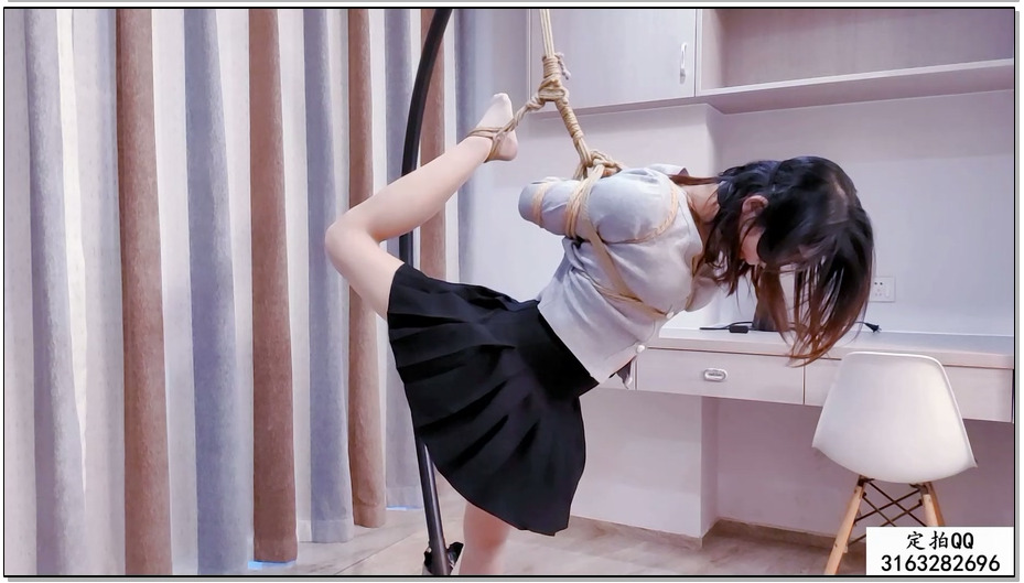 【嗷大喵】极限紧缚 超紧欧式直臂+胸缚+极限反弓驷马+口球+放置保持极限捆法坚持