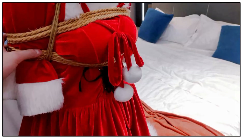 【嗷大喵】圣诞快乐 塞满+电击+抽打+道具同上分腿驷马+马具口塞+放置折磨