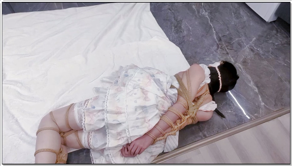 【嗷大喵】全身紧缚挣扎 