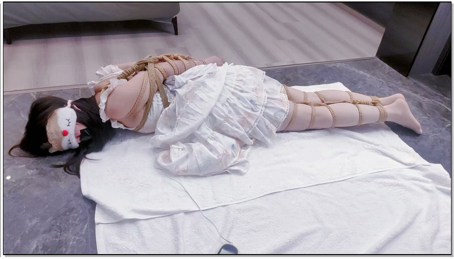 【嗷大喵】全身紧缚挣扎 