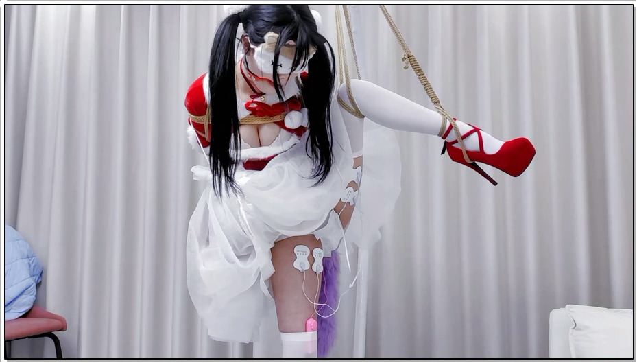 【嗷大喵】少女遇险记7 圣诞主题 日式紧缚+胸缚+14cm恨天高接近90°单腿吊+（口球+尾巴+