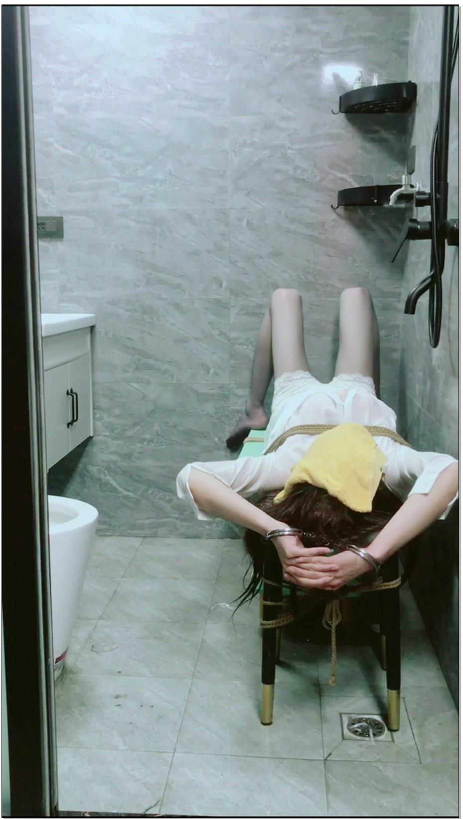 【安妮原创】浴室风波(惩戒身心+首次[X_X]玩法+水刑）