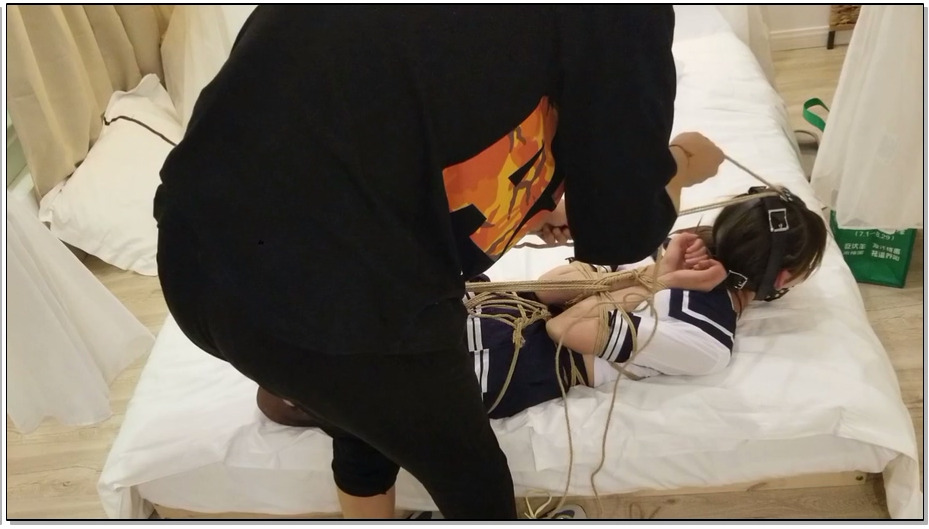 【奥特曼】果果学生服，马具口塞，极限后手观音驷马