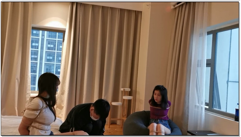 【奥特曼】丹丹和婉婉的逃脱比赛2