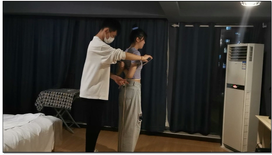 【奥特曼】新妹子花名。妹子很可爱，但是袜子有点脏