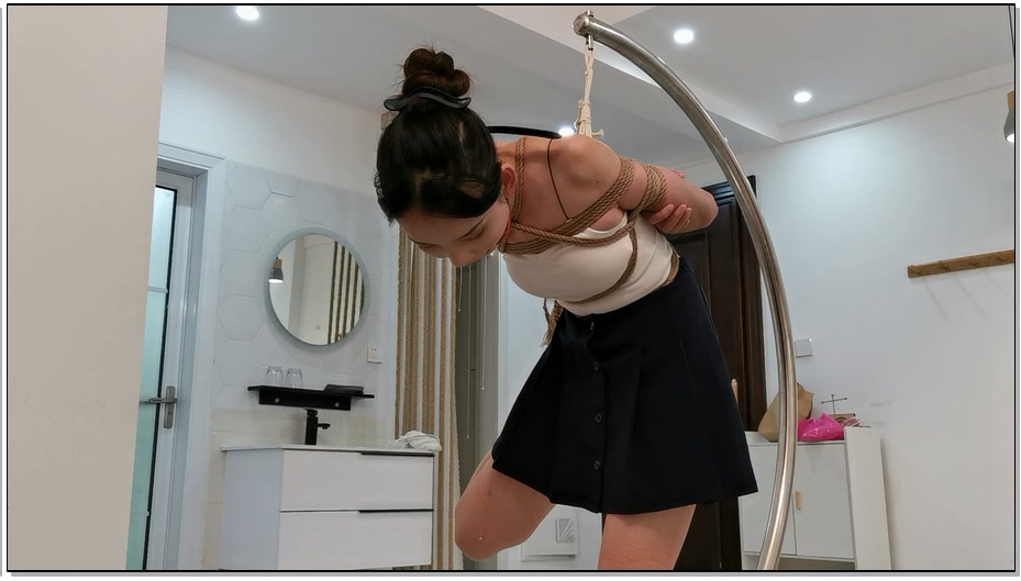 【奥特曼】美女果果半吊绑 口环堵嘴 元素满满