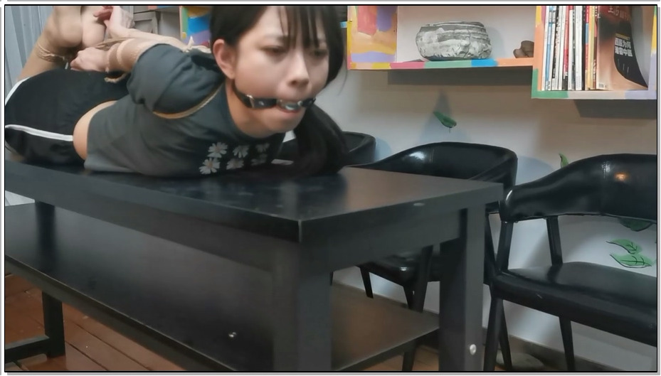 【奥特曼】珊珊剧情系列 悬赏·紧缚实验室—珊珊的紧缚冒险