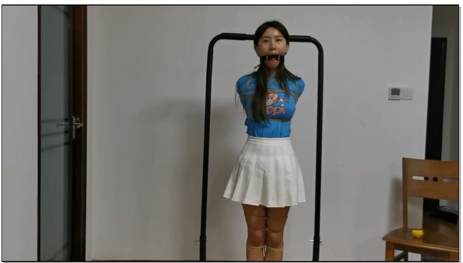 【奥特曼】甘然定拍 深喉口塞 裸足足底 口水滴落