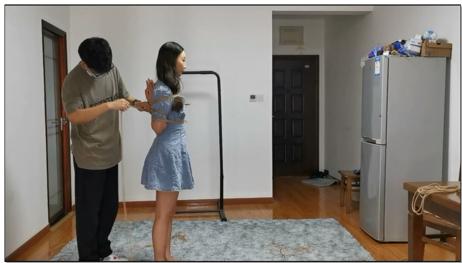 【奥特曼】新妹子菲极限驷马体验