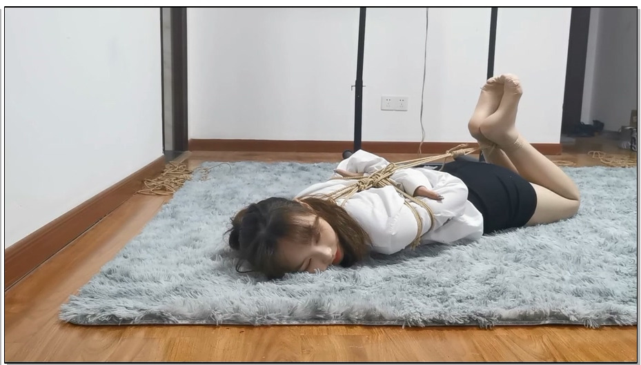 【奥特曼】雨琪紧缚实验（惩罚篇）