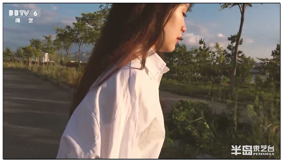 【半岛束艺】绳艺临时工：可乐小姐姐睡裙户外捆绑行，大概从未经历过户外，竟然面不改.