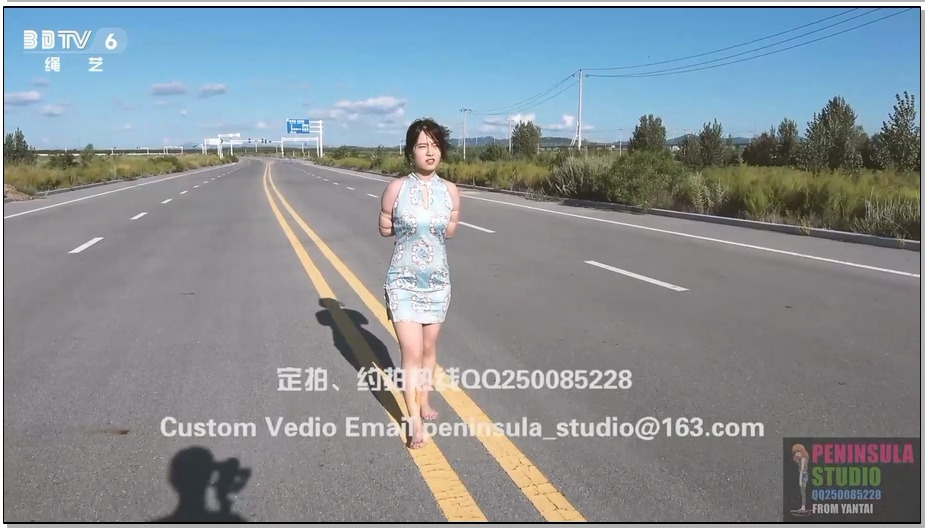 【半岛束艺】海语227国道五花霸气散步，怒脱鞋光脚走路