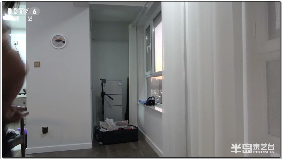 【半岛束艺】赞！海归女白领主动要求隔离14天