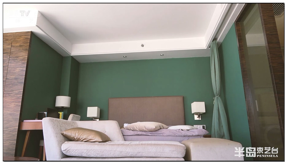 【半岛束艺】流星高叉泳装惊险的楼道、电梯、楼顶刺激日式小高手之旅