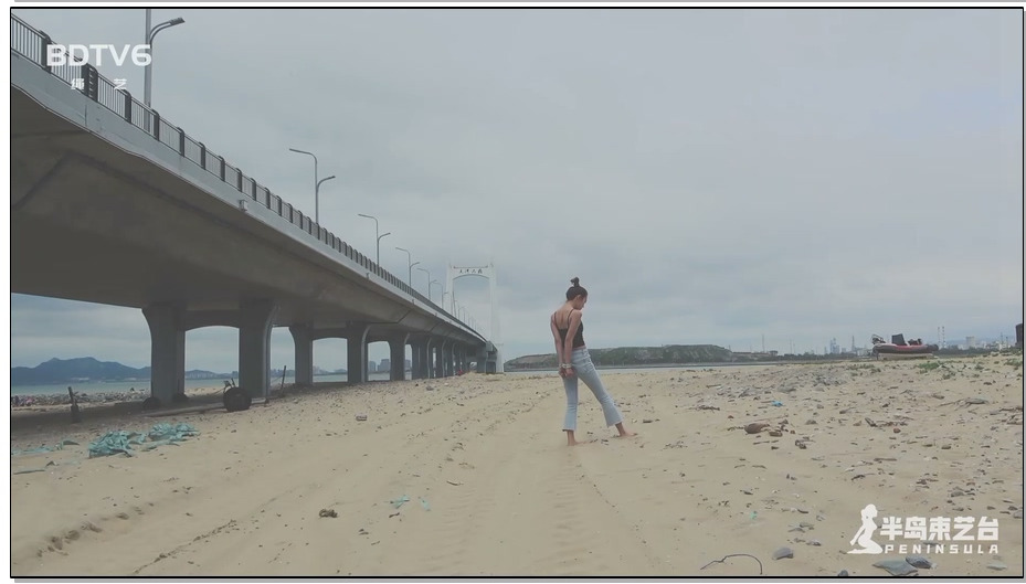 【半岛束艺】不是手铐的手铐：诺米沙滩公园散步